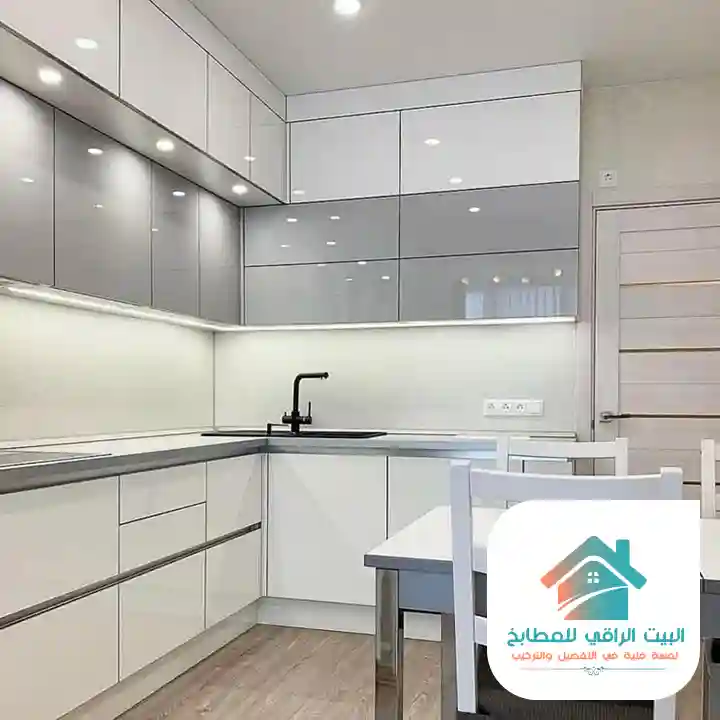 دولاب مطبخ جاهز بالرياض